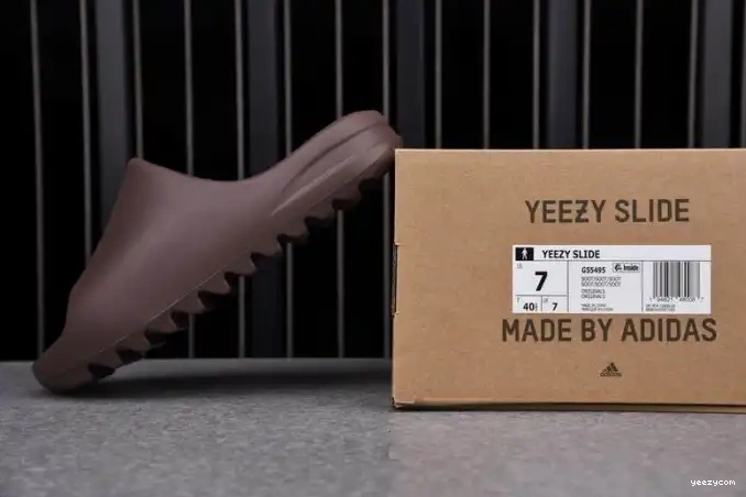 Adidas Soot G55495 Yeezy Slide 0524